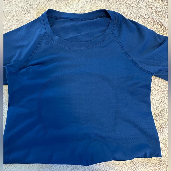 lululemon swiftly tech long sleeve 2.0 - Picture 2 of 5